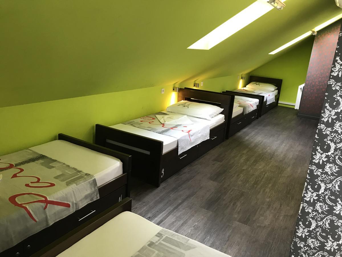 Hostel Paris Zagrzeb Zewnętrze zdjęcie